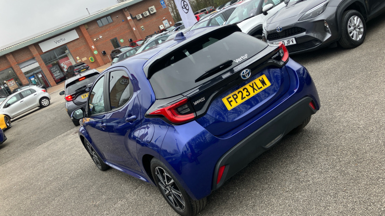 Toyota Yaris 1.5 Hybrid Design 5dr CVT Hybrid Hatchback